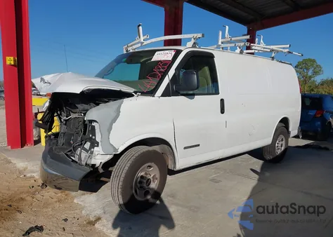 2005 GMC Savana Standard z USA, uszkodzony, nr VIN 1GTGG25U751220156